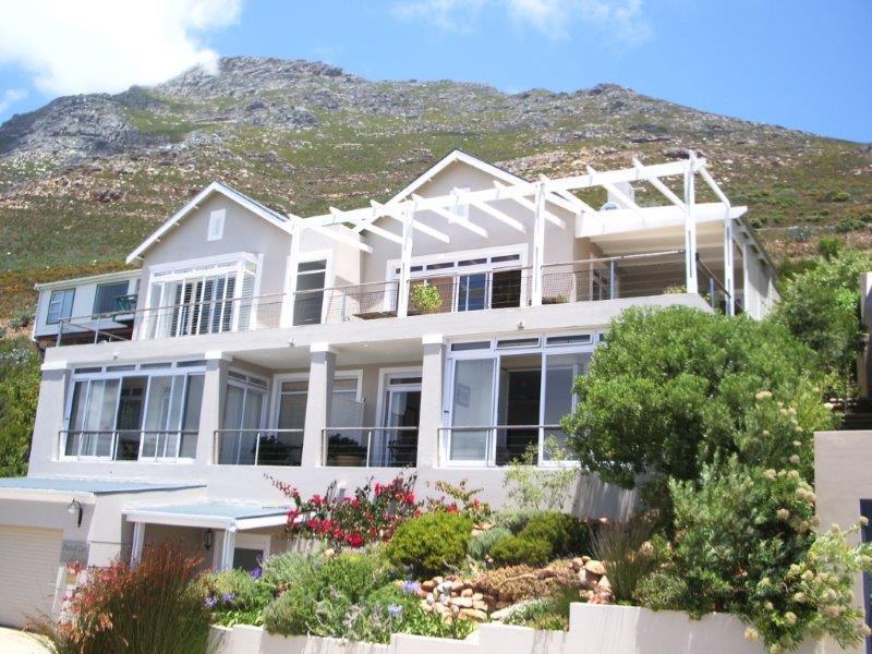 Port Of Call Simonʼs Town Екстериор снимка