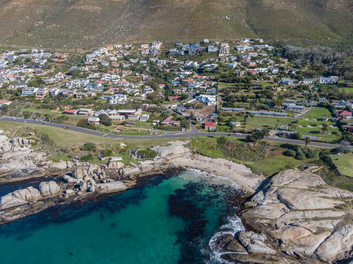 Port Of Call Simonʼs Town Екстериор снимка